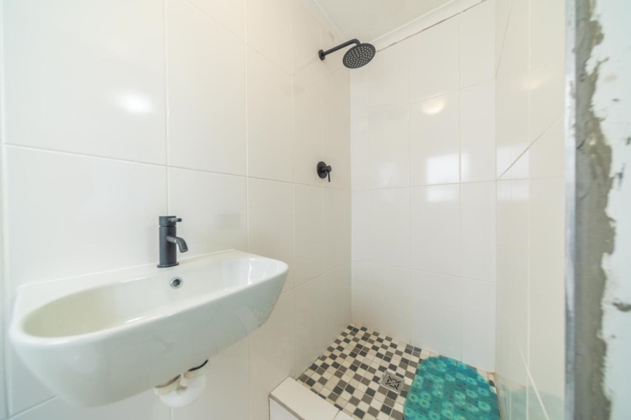 To Let 2 Bedroom Property for Rent in Nuutgevonden Western Cape